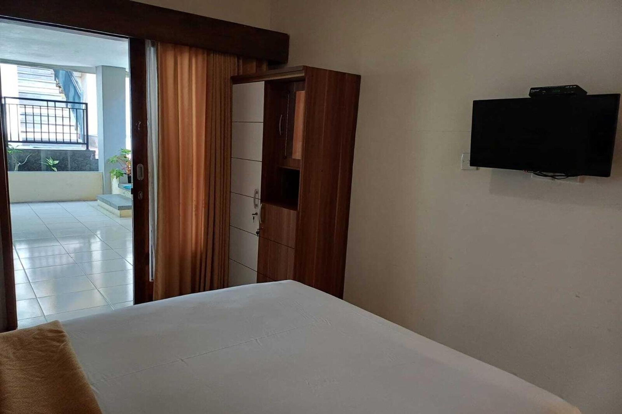 Taste Of Bali Hostel Кута Экстерьер фото